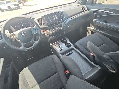 Certified 2022 Honda Pilot Sport image 22