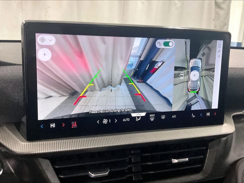 Used 2025 Ford Explorer Platinum w/ LUX Leather Package image 20