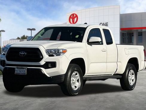 Certified 2023 Toyota Tacoma SR image 10