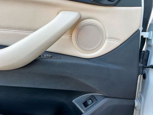 Used 2018 BMW X1 sDrive28i image 14