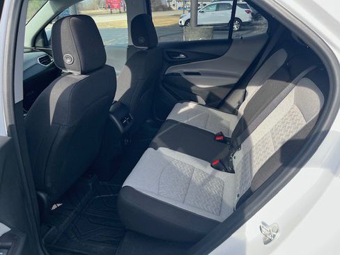 Used 2022 Chevrolet Equinox LT image 7