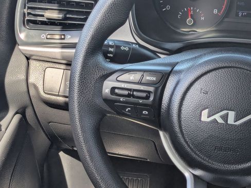 Certified 2023 Kia Rio S FWD image 17