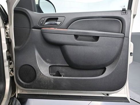 Used 2014 Chevrolet Tahoe LT w/ Luxury Package image 48