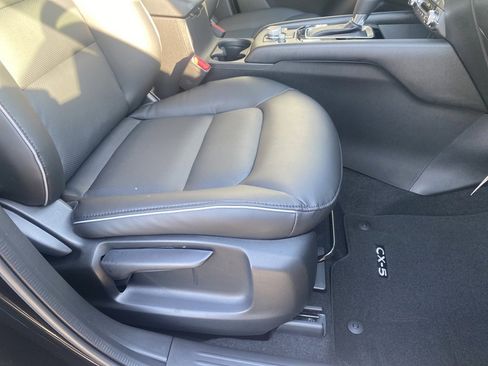 New 2025 MAZDA CX-5 AWD 2.5 S w/ Select Package image 7