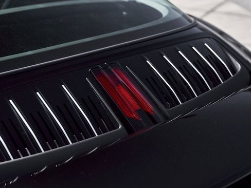 Used 2026 Porsche 911 Targa 4S image 13