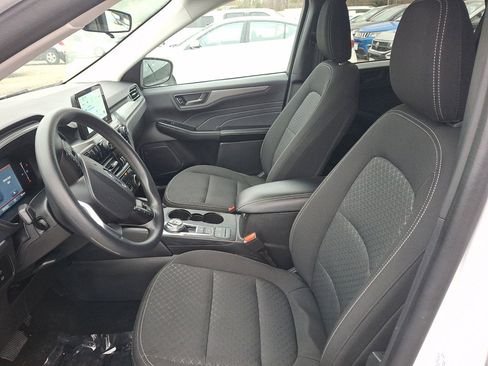 Used 2025 Ford Escape Active image 23