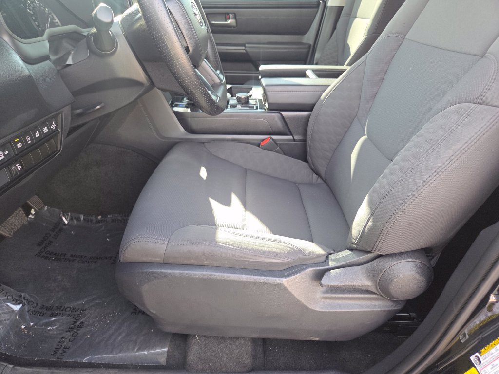 Used 2023 Toyota Tundra SR5 w/ SR5 Convenience Package AWD/4WD image 6
