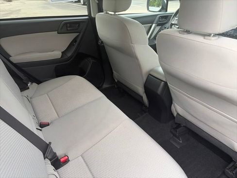 Used 2015 Subaru Forester 2.5i Premium w/ All-Weather Package AWD/4WD image 6