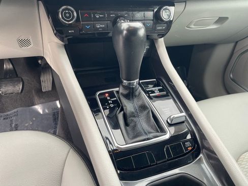 Used 2022 Jeep Compass Latitude w/ Convenience Group image 11