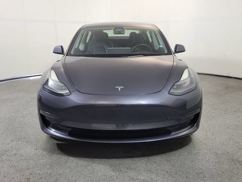 Used 2023 Tesla Model 3 Standard Range RWD image 2