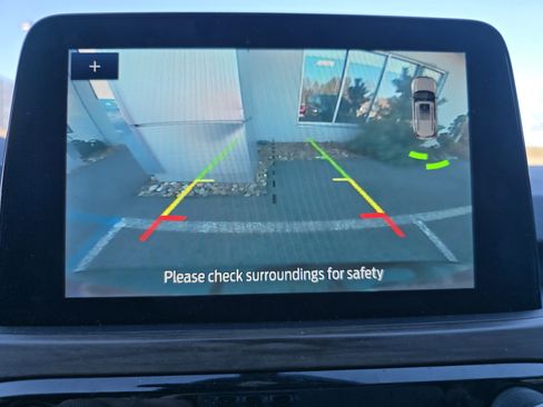 Used 2020 Ford Escape Titanium image 22