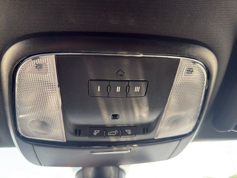 Used 2025 Dodge Durango R/T AWD/4WD image 24
