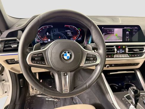 Used 2023 BMW 430i Convertible w/ M Sport Package RWD image 23