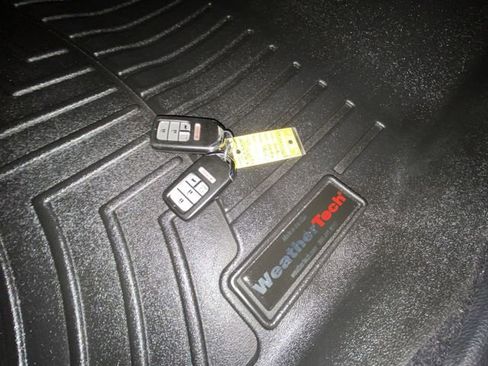 Used 2018 Honda CR-V EX image 29