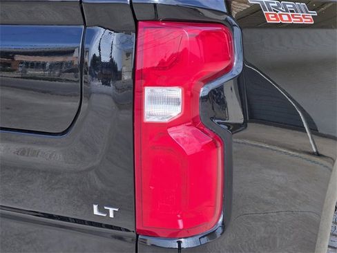 Used 2024 Chevrolet Silverado 1500 LT Trail Boss w/ Protection Package image 15