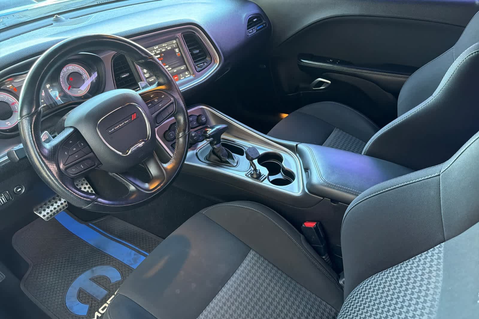 Used 2019 Dodge Challenger R/T Scat Pack w/ Shaker Package RWD image 10