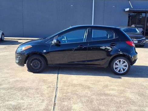 Used 2013 MAZDA MAZDA2 Sport image 26