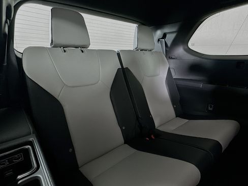 New 2026 Lexus TX 500h AWD w/ Technology Package image 25
