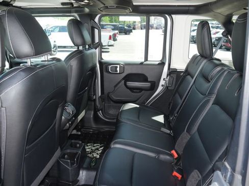 Used 2019 Jeep Wrangler Unlimited Sport S AWD/4WD image 22