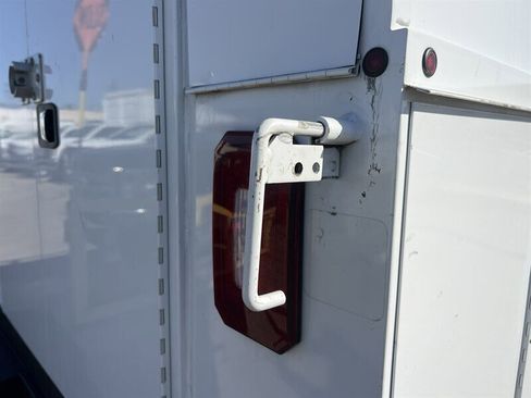 Used 2019 Ford E-350 and Econoline 350 Super Duty w/ Power Windows & Locks Group RWD image 29