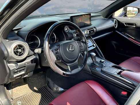 Used 2022 Lexus IS 300 AWD w/ Premium Package image 17