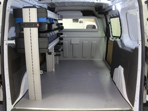 Used 2022 Ford Transit Connect XL image 23