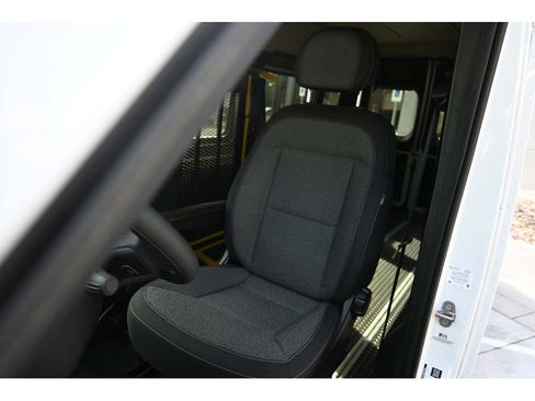 Used 2024 RAM ProMaster 2500 w/ Convenience Group FWD image 14