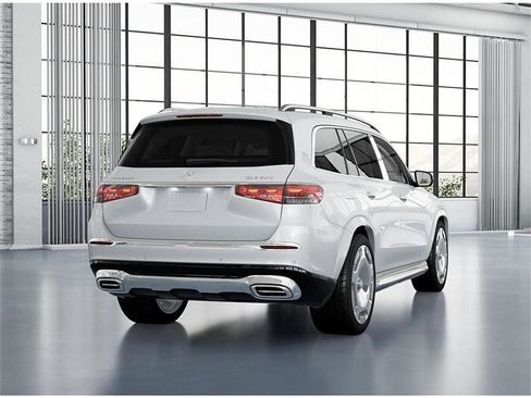 New 2026 Mercedes-Benz Maybach GLS 600 4MATIC image 23
