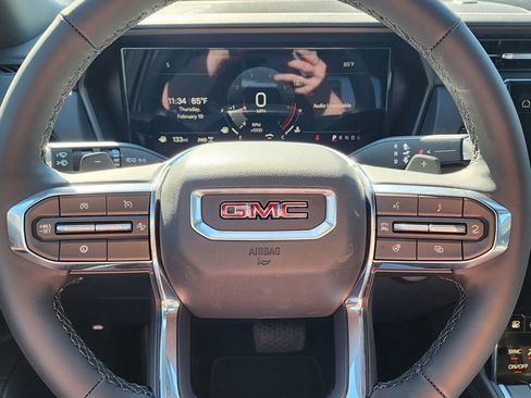 New 2026 GMC Terrain Elevation w/ Elevation Premium Package AWD/4WD image 18