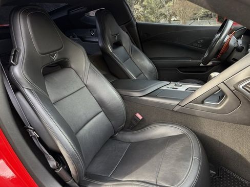 Used 2014 Chevrolet Corvette Z51 w/ 2LT Preferred Equipment Group image 14