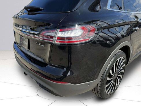 Used 2019 Lincoln Nautilus Black Label image 17