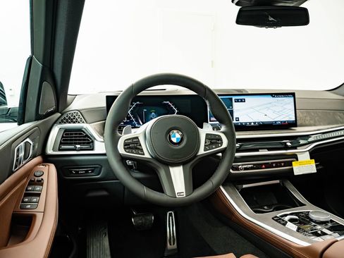 New 2026 BMW X5 xDrive40i w/ M Sport Package AWD/4WD image 33