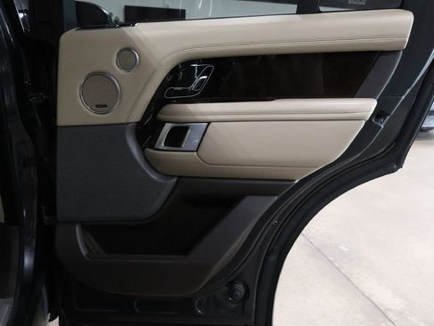 Used 2019 Land Rover Range Rover HSE image 27