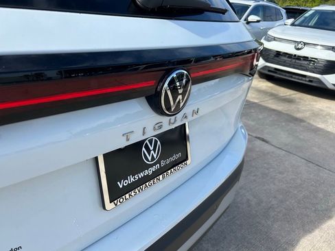 New 2026 Volkswagen Tiguan S FWD image 30