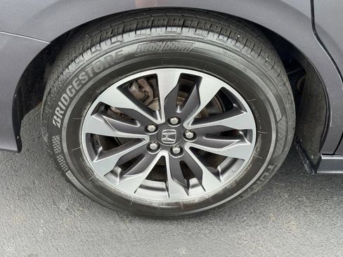 Used 2023 Honda Odyssey EX-L image 9