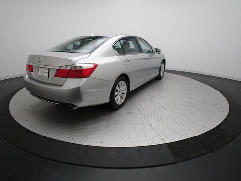 Used 2015 Honda Accord EX-L image 36