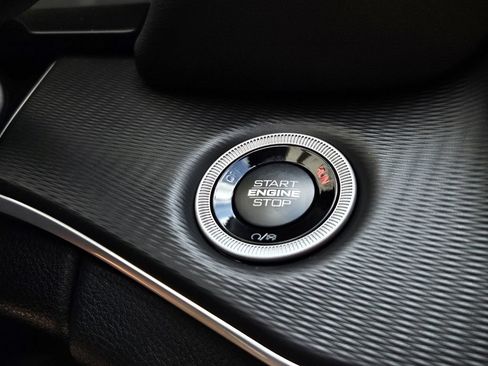 New 2026 Jeep Grand Cherokee Laredo RWD image 21