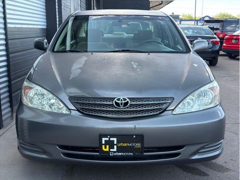 Used 2003 Toyota Camry LE FWD image 12