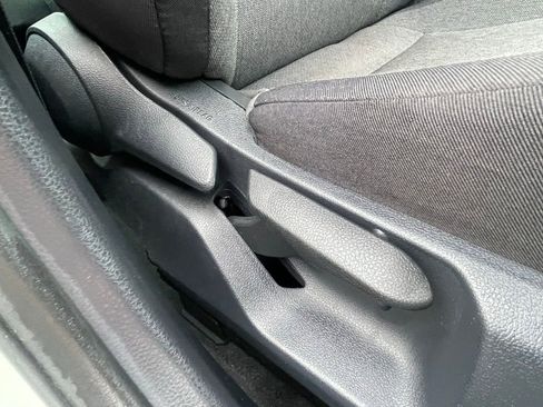 Used 2025 Toyota Camry LE image 12