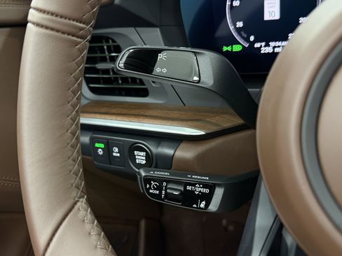 Used 2026 Porsche 911 Carrera 4S image 51