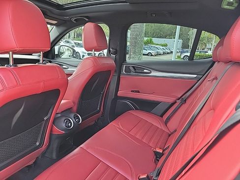 Used 2019 Alfa Romeo Stelvio Ti Sport w/ Quick Order Package 22S Sport image 7