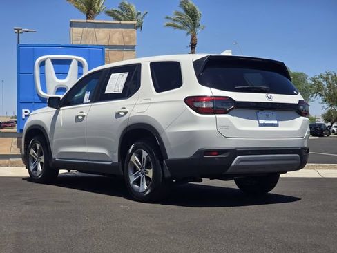 Certified 2023 Honda Pilot EX-L image 5