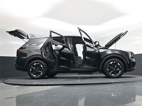 New 2026 Kia Sorento S image 21