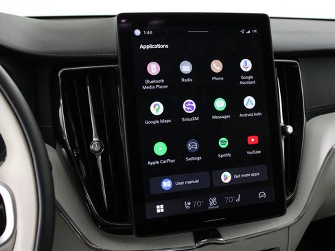 Used 2026 Volvo XC60 B5 Ultra w/ Protection Package Premier image 9