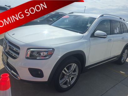 Used 2020 Mercedes-Benz GLB 250 4MATIC w/ Premium Package