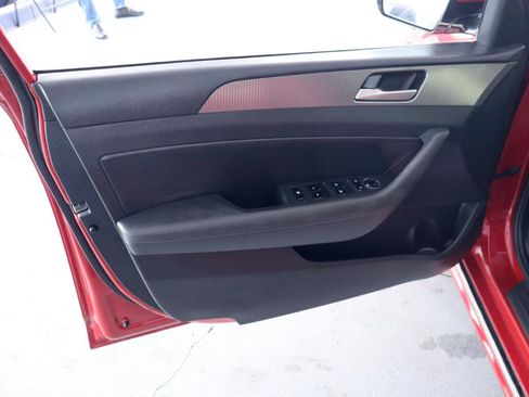 Used 2018 Hyundai Sonata Sport FWD image 12