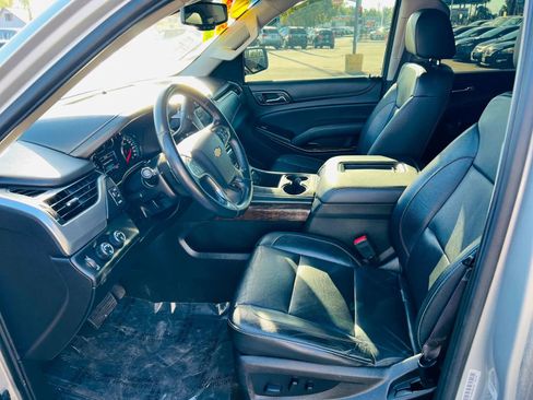 Used 2017 Chevrolet Tahoe LT image 9