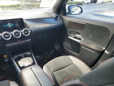 Used 2022 Mercedes-Benz GLA 250 GLA 250 image 23