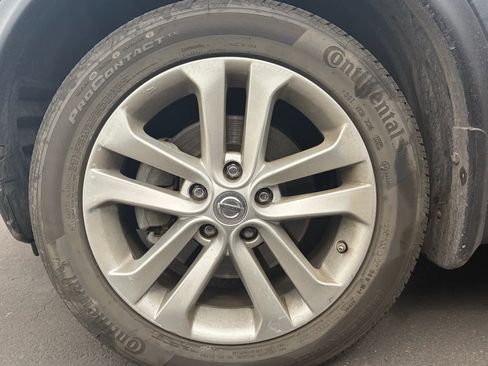 Used 2014 Nissan Juke S image 6