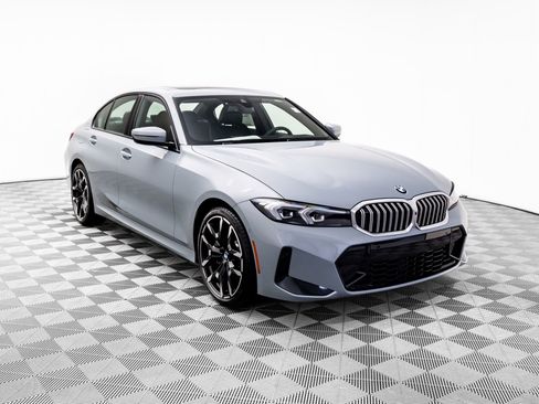 New 2026 BMW 330i xDrive Sedan w/ M Sport Package image 8
